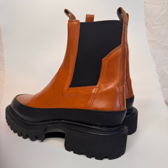 All Saints Harlem Lug Sole Chelsea Boots Tan and Black Ankle Boots - Picture 2 of 6